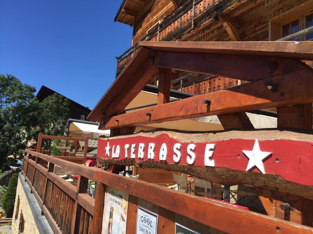 Montana Chalet Hotel & Spa Le Sauze Exteriör bild